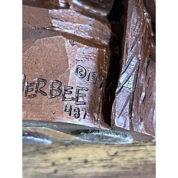 Red Mill Hand Carved Pecan Wood Eagle Sculpture signed Wetherbee - Picture 8 of 8